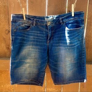Route 66 Medium Wash Bermuda Shorts